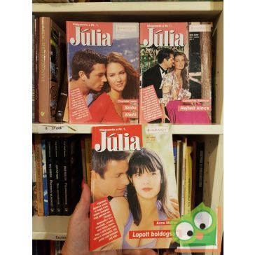 3 db-os Júlia füzet (2000, 2001, 2003)