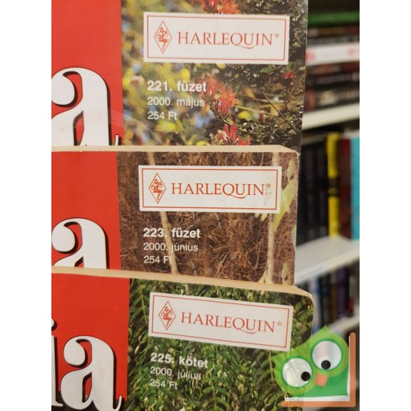 3 db-os Júlia füzet (2000)