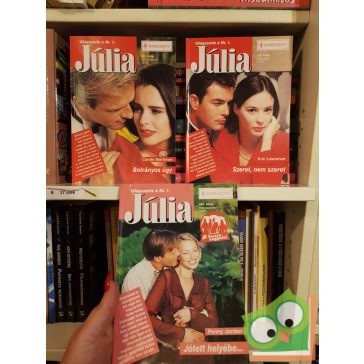 3 db-os Júlia füzet (2002)