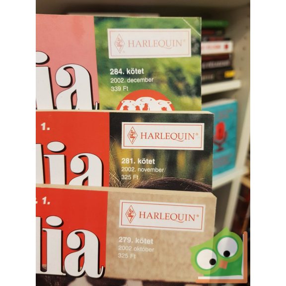 3 db-os Júlia füzet (2002)