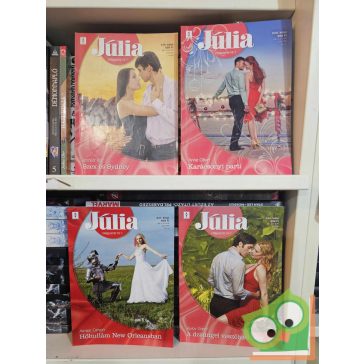 4 db-os Júlia füzet (616, 620, 627, 640)