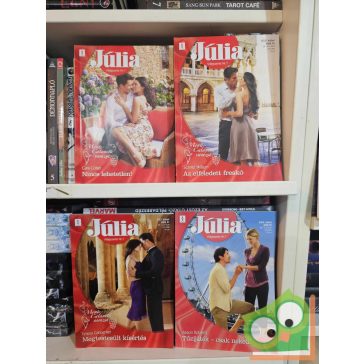 4 db-os Júlia füzet (653, 655, 657, 658)