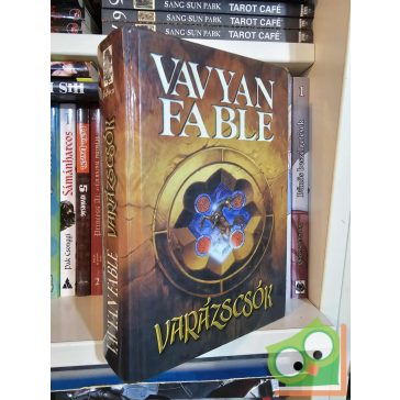 Vavyan Fable: Varázscsók (keményfedeles)