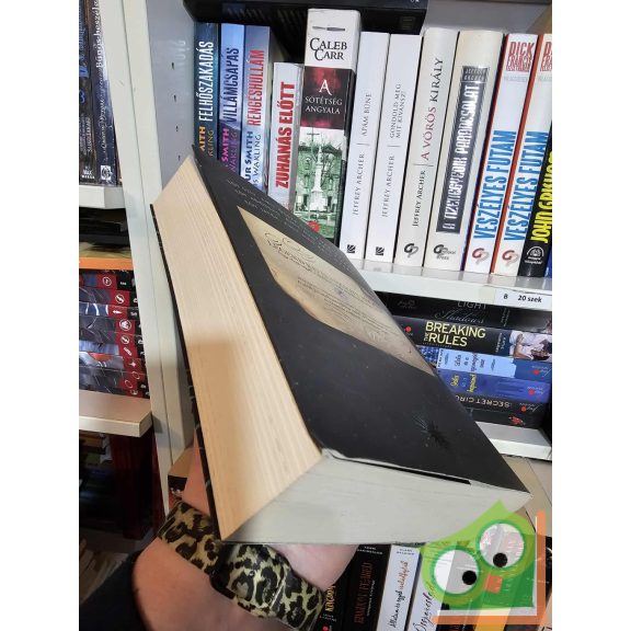 Stephanie Garber: Legendary (puhafedeles, magyar nyelvű) (ritka)