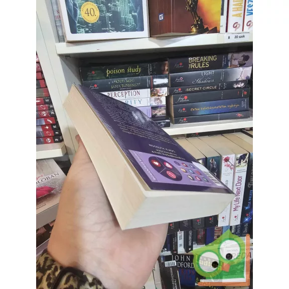 Jennifer Ashley: Hart hitvese (Mackenzie fivérek 4.)