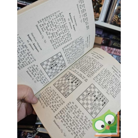 Adorján András: Kaszparov fehéren-feketén