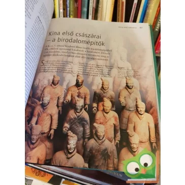   Reader Digest's: Képes világtörténelem - Az Ókor világa Kre 900 től - Kru 430 ig