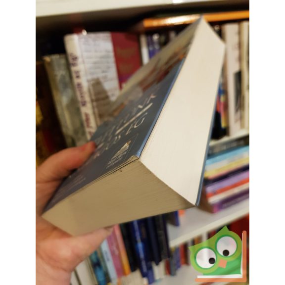 Adam Makos: Felettünk a csillagos ég (Ritka)