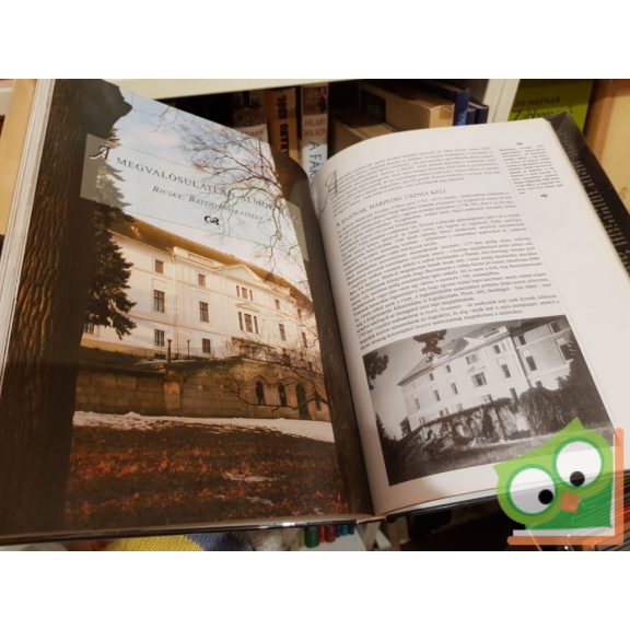 Podhorányi Zsolt: Mesélő kastélyok