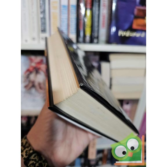 Simon Scarrow: A Centurio (Egy vakmerő római kalandjai a hadseregben 8.) (nagyon ritka)