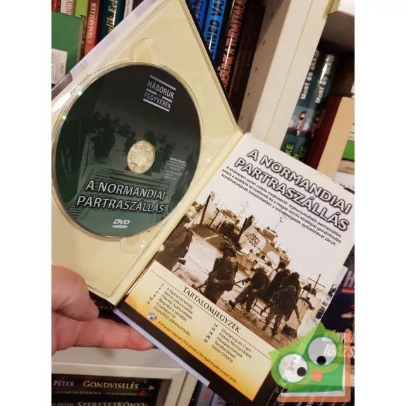 A normandiai partraszállás (Háborúk és fegyverek 19) (kiskönyv plusz DVD)
