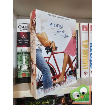   Sarah Dessen: Along for the Ride - Álom két keréken (vörös pöttyös)