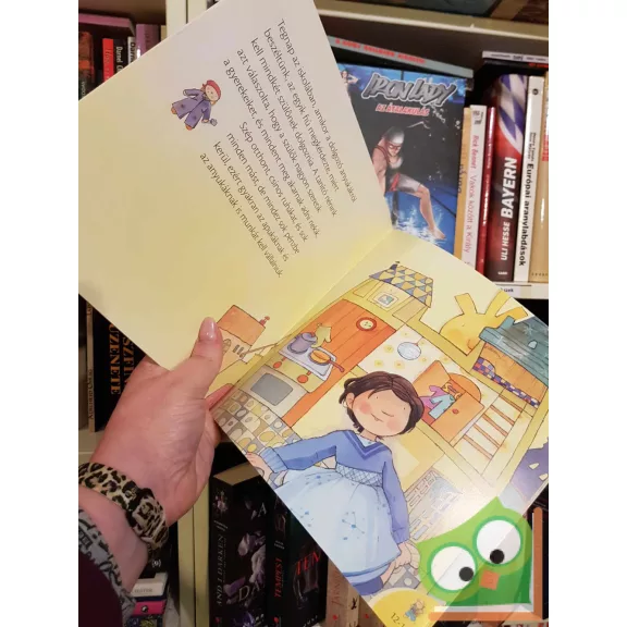 Jennifer Moore-Mallinos: Anya is dolgozik (Beszéljünk róla!) (Újszerű)