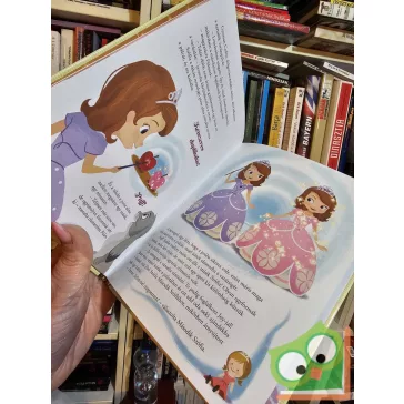   Walt Disney - Szófia hercegnő - Kétszer volt egy hercegnő (Mesék az aranygyűjteményből 51.) (fóliás)