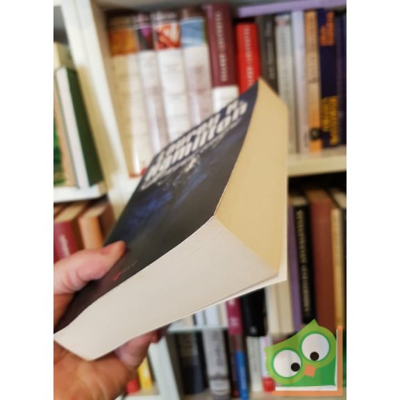 Laurell K. Hamilton: Árnyak ​csókja (Merry Gentry 1.)