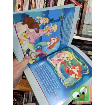   Markwarth Zsófia (szerk.): Disney Hercegnők - Barátnőm, Arielle (Mesés barátság 2.)