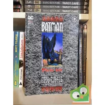   Doug Moench: Batman: Vörös köd (Batman és Drakula-trilógia 3.) 2024/1.