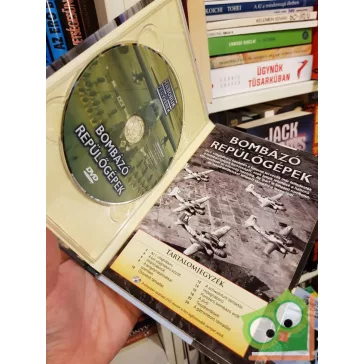   Bombázó repülőgépek  (Háborúk és fegyverek 24) (kiskönyv plusz DVD)
