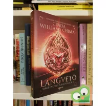   Cinda Williams Chima: Lángvető (Megrendült királyságok 1.)
