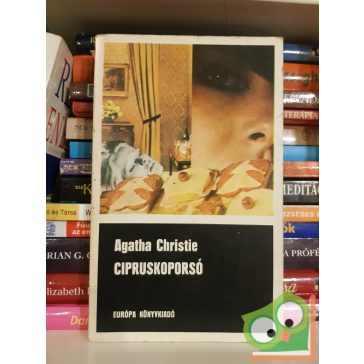 Agatha Christie: Cipruskoporsó (Hercule Poirot 21.)