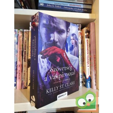  Kelly St. Clare: Szövetség a vámpírokkal (Vérkötelék 1.)