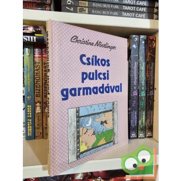 Christine Nöstlinger: Csíkos pulcsi garmadával