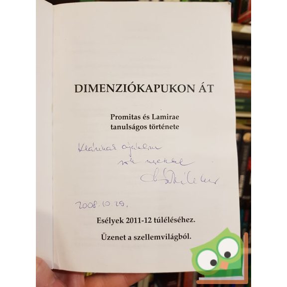 Sz. Mikus Edit: Dimenziókapukon át (Dedikált!)