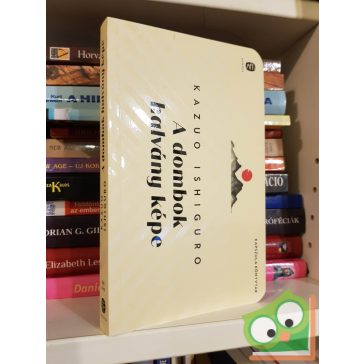   Kazuo Ishiguro: A dombok halvány képe (Kapszula Könyvtár 045)
