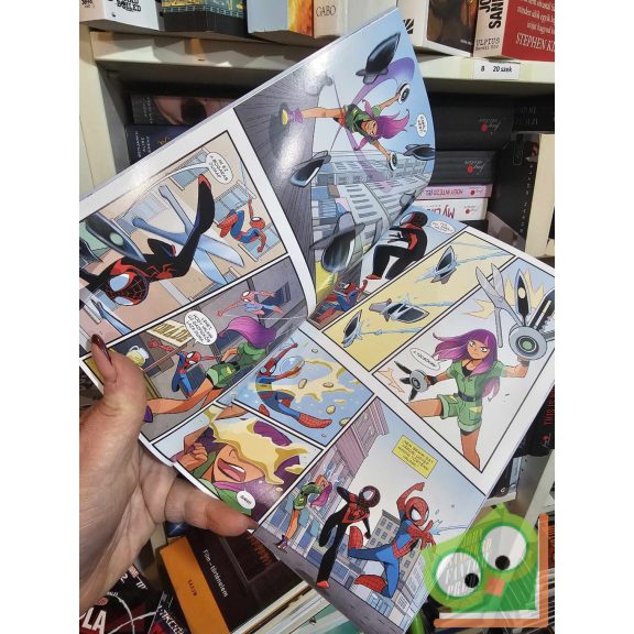 Mariko Tamaki - Vita Ayala: Peter Parker és Miles Morales: Pókemberek 2. (Marvel Dupla gubanc 2.) (2024/1) (újszerű)