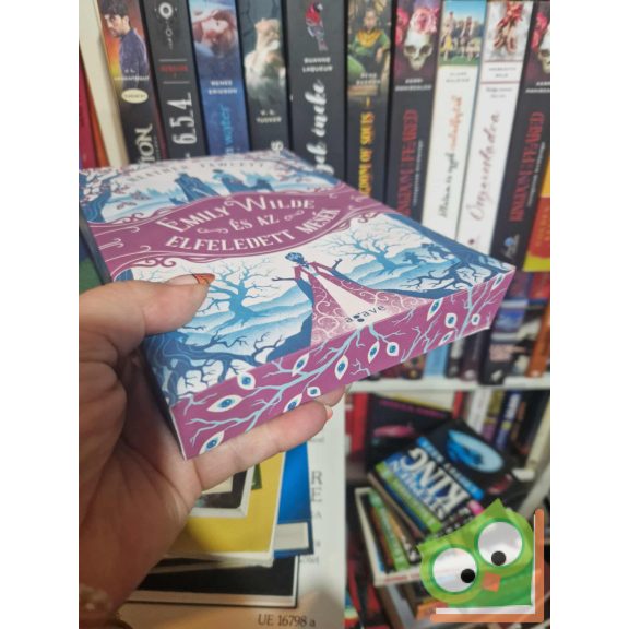 Heather Fawcett: Emily Wilde és az elfeledett mesék (Emily Wilde 3.) (élfestett)