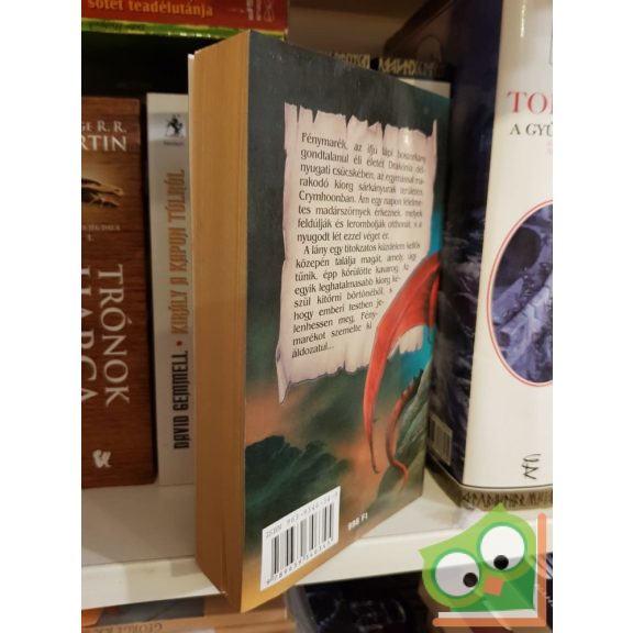 Susan Salina: Fénymarék, Drakónia boszorkánya (Fénymarék 1.)