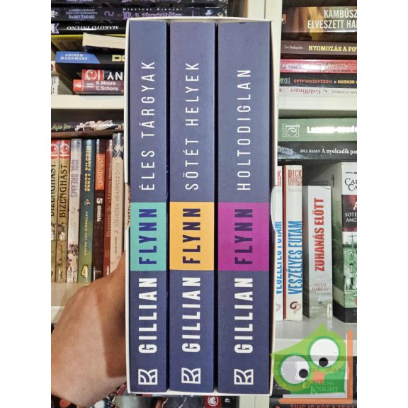 Gillian Flynn krimi regények díszdobozban