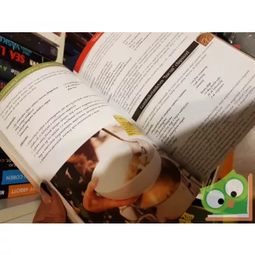   Stőhr Gréta: Gréta konyhája - Vegán életmód- és szakácskönyv (aláírt) (ritka)