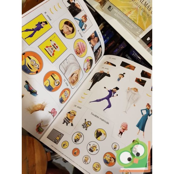 Gru 3:  Matricás könyv - törmedék matricával