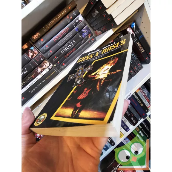 Mick Wall: Guns N' Roses (ritka)