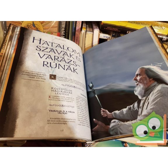 Christian Moore - John Rateliff: Alapkönyv (A Gyűrűk Ura Szerepjáték 1.)