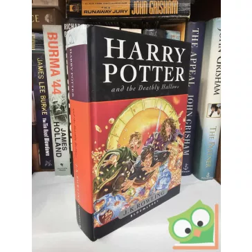   J. K. Rowling: Harry Potter and the Deathly Hallows (Harry Potter 7.)