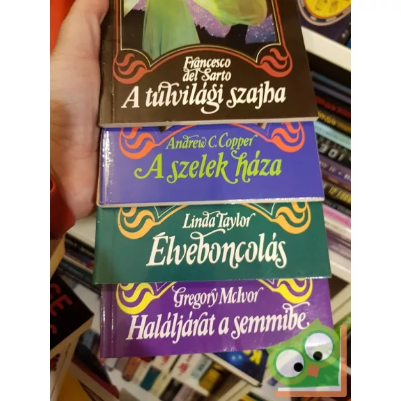 Horror könyvek könyvcsomag