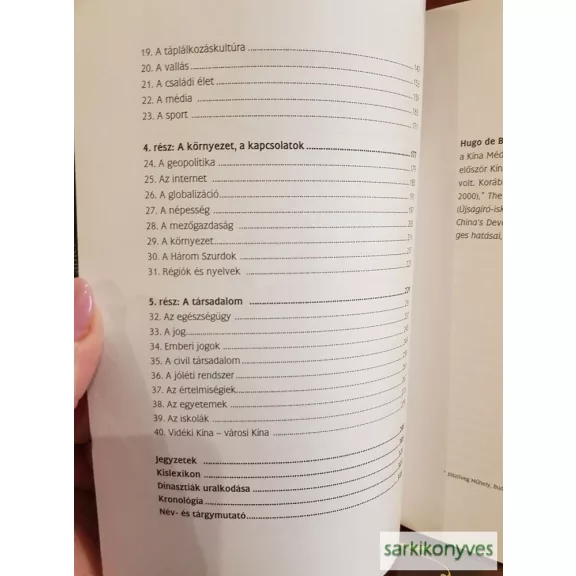 Hugo de Burgh: Kína (Barát vagy ellenség?)