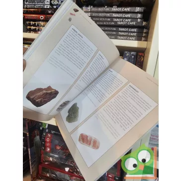 Teresa Moorey: Ismerd meg személyes kristálykódodat!