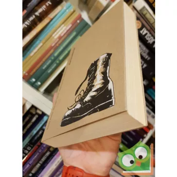 Gazda,Horváth, Hunčík, Makai, Tóth: Katonakönyv