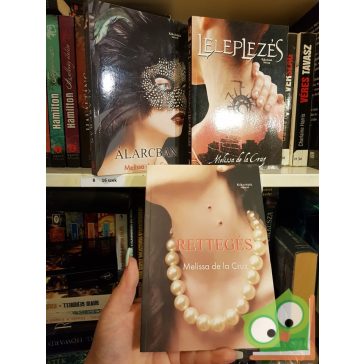 Melissa de la Cruz: Kékvérűek I-III.