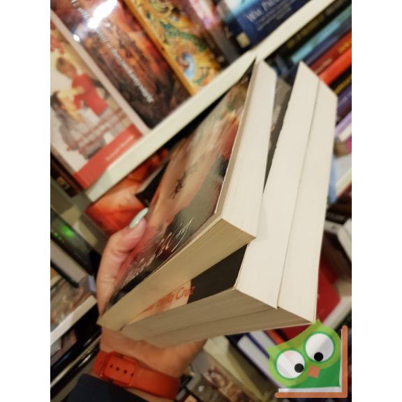 Melissa de la Cruz: Kékvérűek I-III.