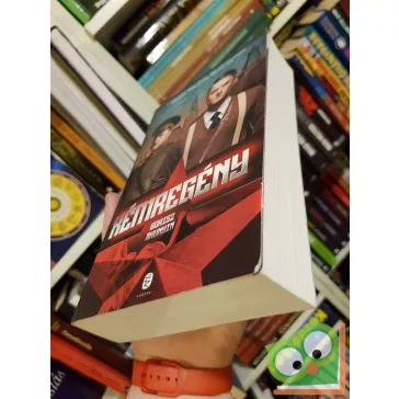 Borisz Akunyin: Kémregény