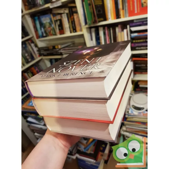 Mark Lawrence: Az Ős könyve  trilógia