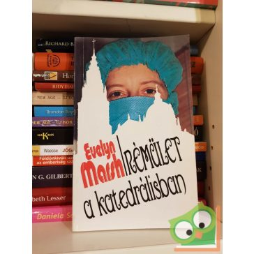 Evelyn Marsh: Rémület a katedrálisban