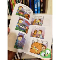 Jim Davis: Zseb-Garfield 67. Miénk itt a tél!