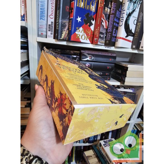 Samantha Shannon: A Narancsfa-kolostor (A káosz gyökerei 1.) éldekorált, LMBTQ