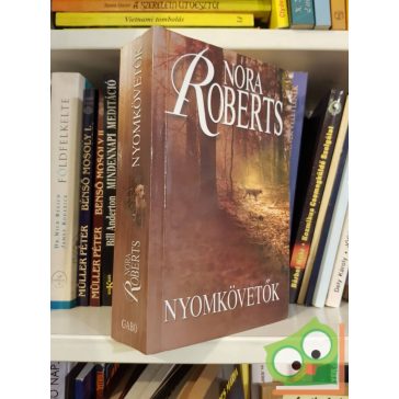 Nora Roberts: Nyomkövetők (ritka)