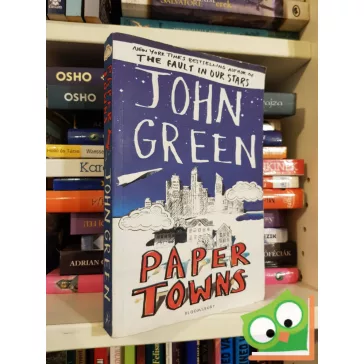 John Green: Paper Towns (English book)   